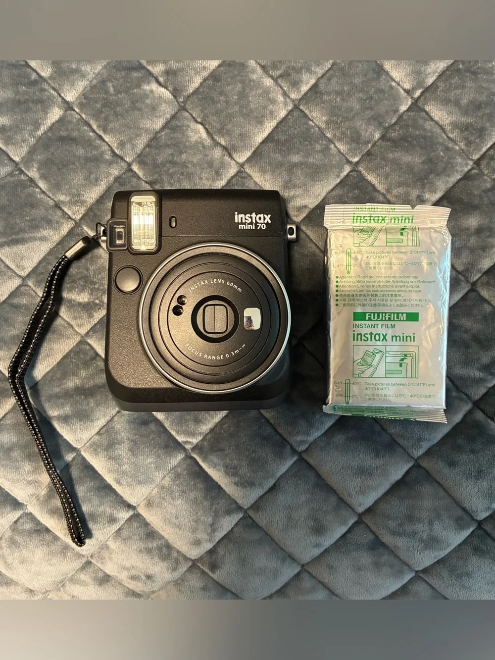 Fujifilm Instax Mini Instant Camera w/Film Pack - Black
